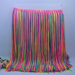 Duhové nylonové třásně 20 cm